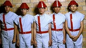 Devo (2024): De kunst van absurdisme en avant-garde in een energieke docu