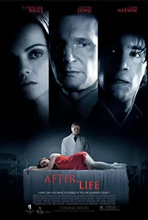 Leven na de dood of een illusie? 'After.Life' (2009) daagt je uit te kiezen